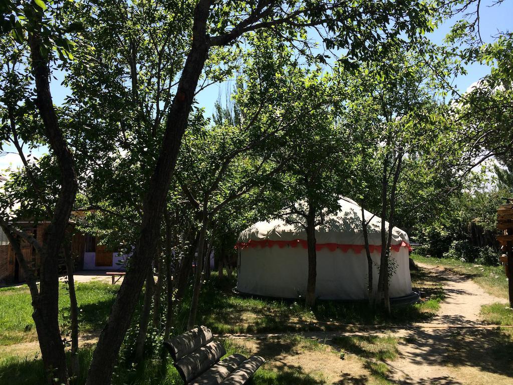 Arista Yurt Camp Hotel Karakol Room photo