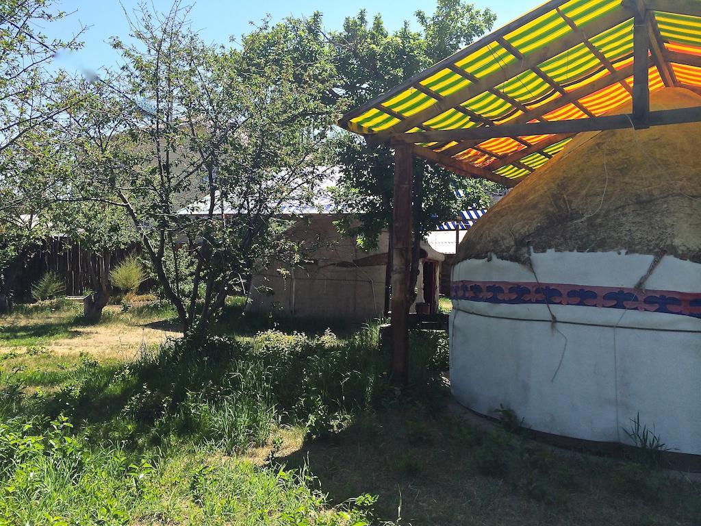 Arista Yurt Camp Hotel Karakol Room photo